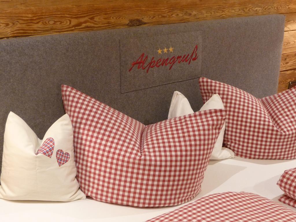 Gastehaus Alpengruss Hotell Wallgau Exteriör bild
