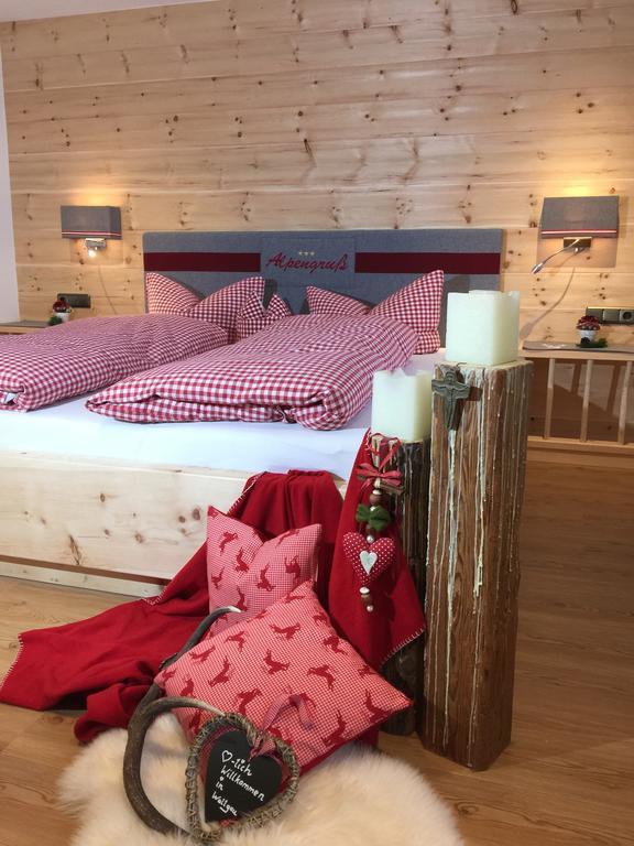 Gastehaus Alpengruss Hotell Wallgau Exteriör bild