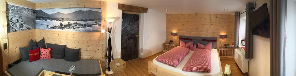 Gastehaus Alpengruss Hotell Wallgau Exteriör bild