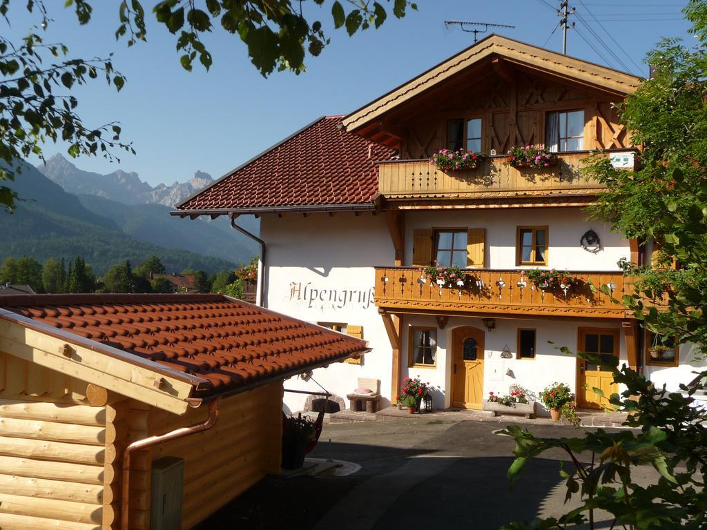 Gastehaus Alpengruss Hotell Wallgau Exteriör bild