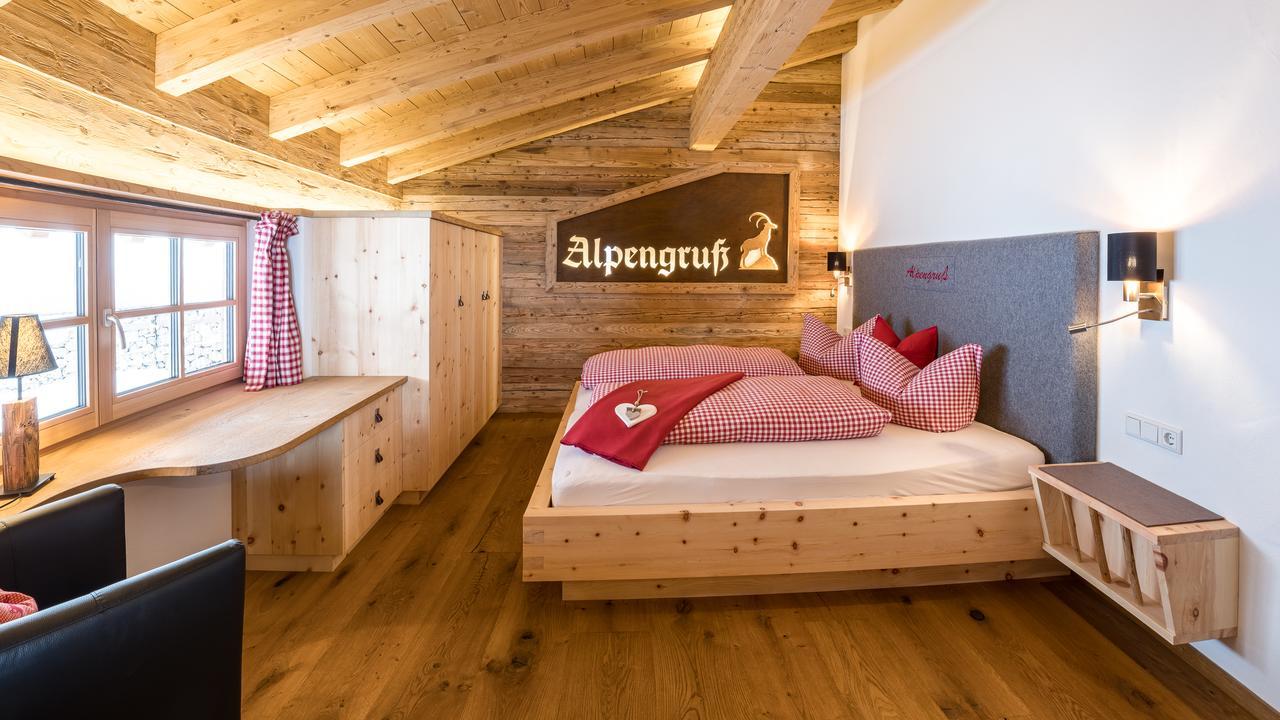 Gastehaus Alpengruss Hotell Wallgau Exteriör bild